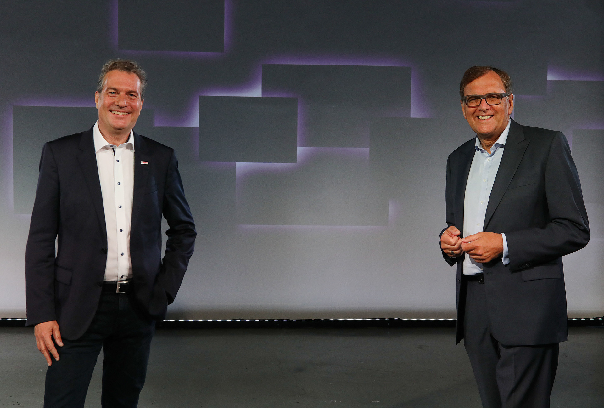 Dr. Christoph Weiß, CEO FEIN Gruppe (rechts), Henk Becker, Vorsitzender des Bereichsvorstands von Bosch Power Tools (links)